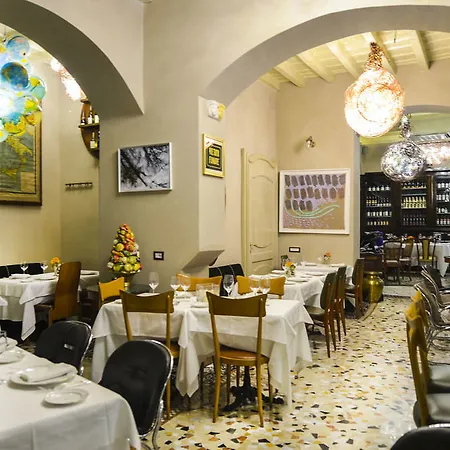 Hotel Santa Marta Milan
