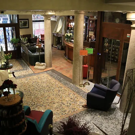 Santa Marta 4* Milan