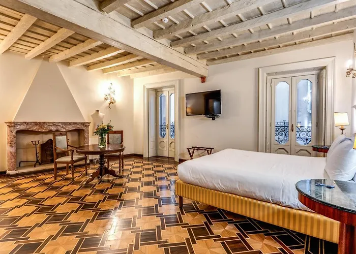 圣玛尔塔套房酒店 4*