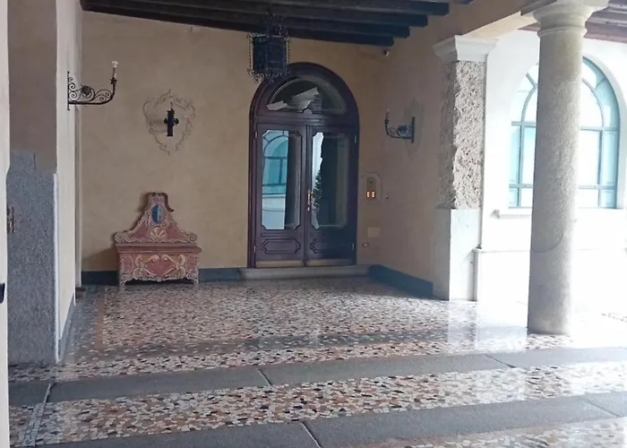 圣玛尔塔套房酒店 4*