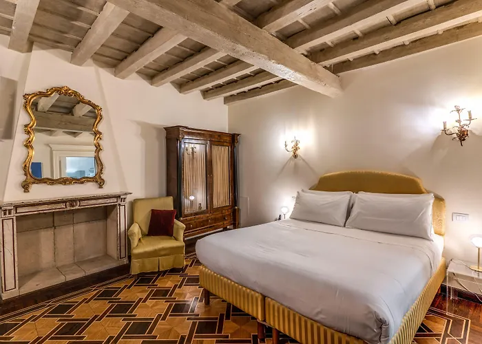 圣玛尔塔套房酒店 酒店 4*